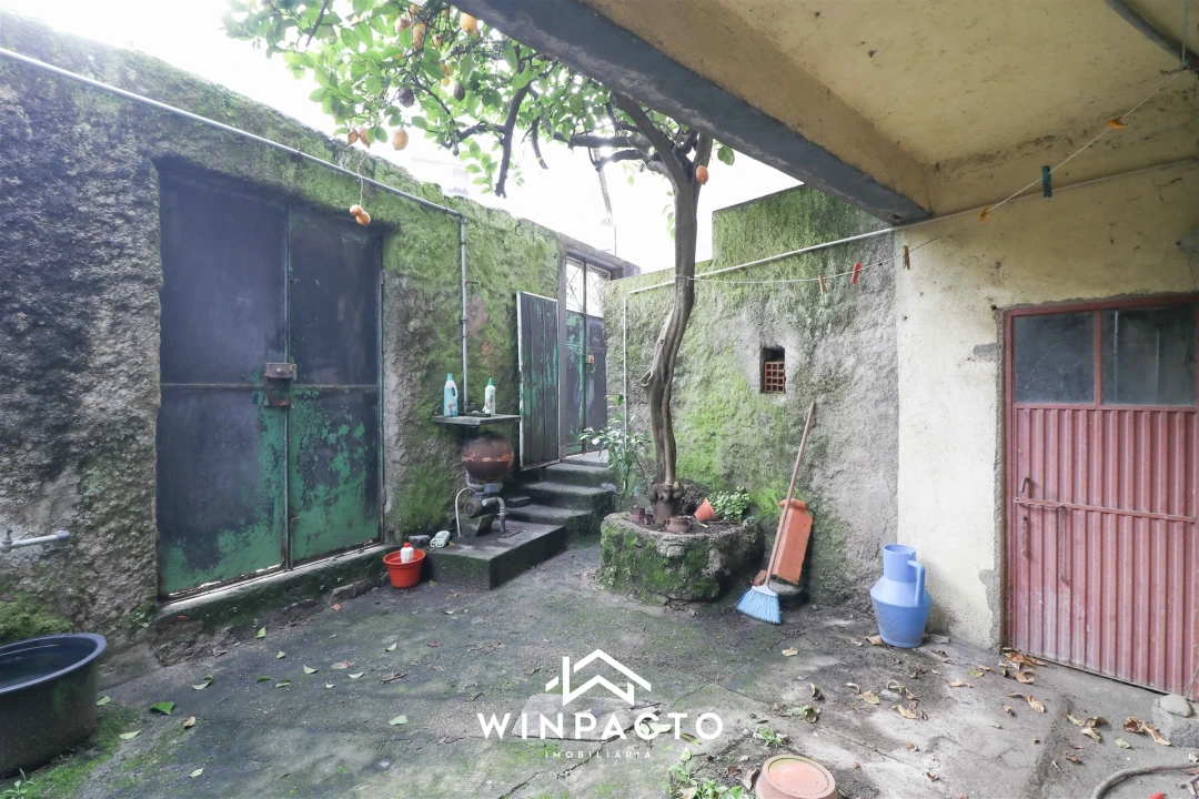 Moradia T4 para Venda em Nelas Foto 34