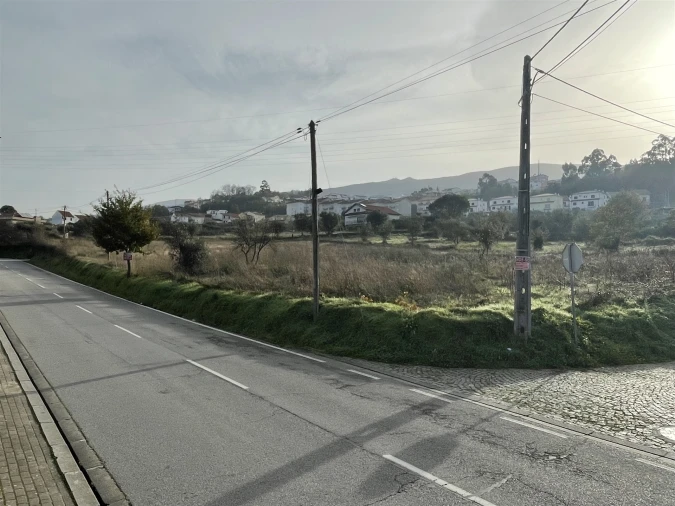 Terreno para Venda em Seia, São Romão e Lapa dos Dinheiros Foto 3