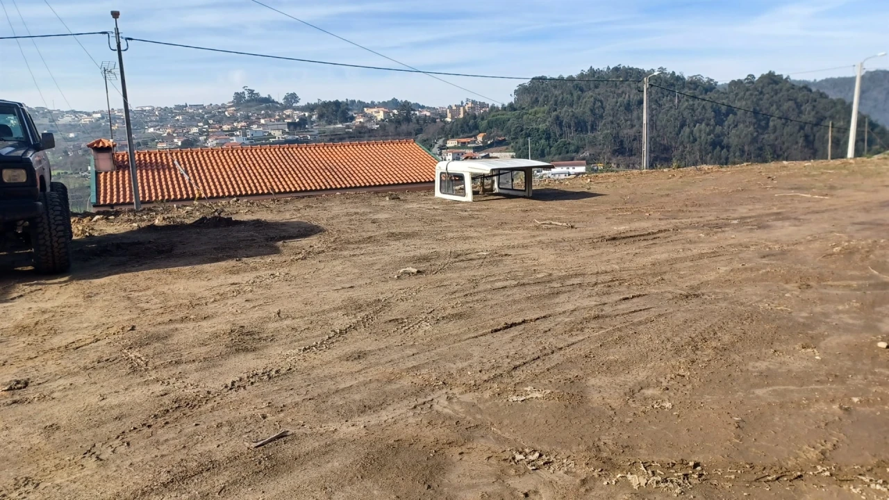 Terreno para Venda em Lustosa e Barrosas (Santo Estêvão) Foto 1