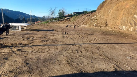 Terreno para Venda em Lustosa e Barrosas (Santo Estêvão)