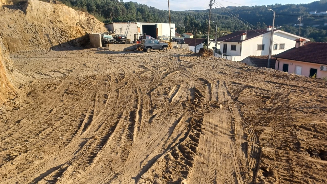 Terreno para Venda em Lustosa e Barrosas (Santo Estêvão) Foto 4
