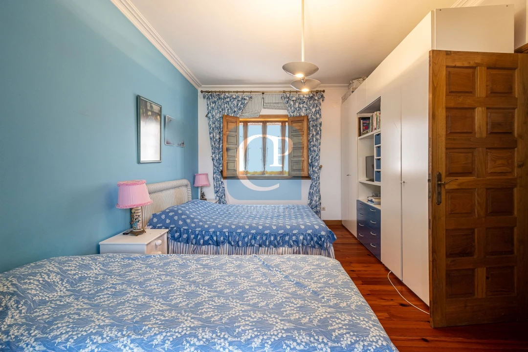 Moradia T6 para Venda em Arcozelo Foto 20