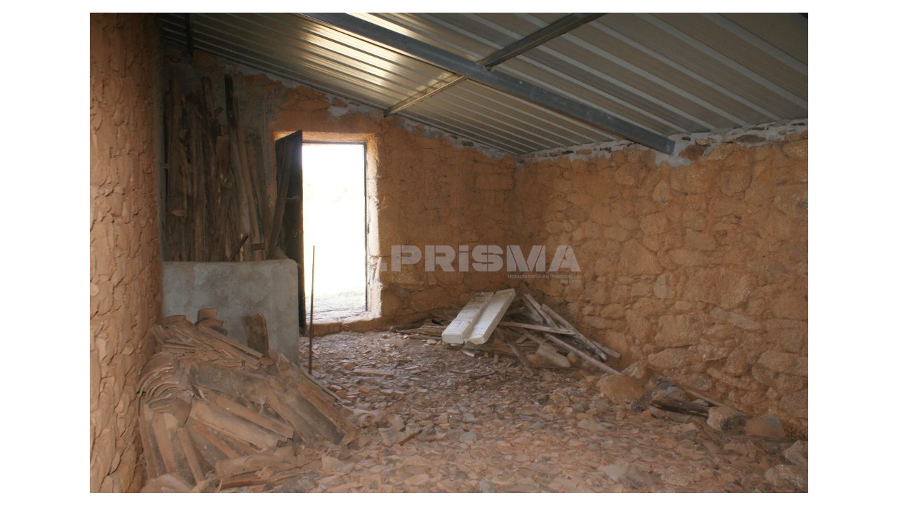 Quinta para Venda em Vale de Prazeres e Mata da Rainha Foto 11