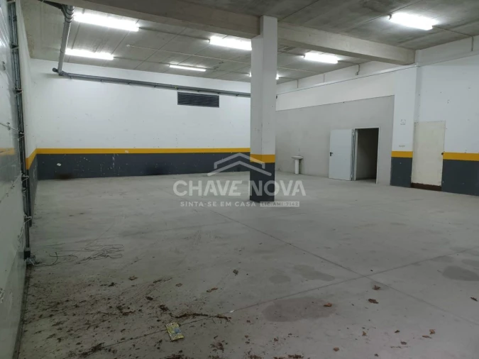 Negócio para Venda em Penafiel Foto 3