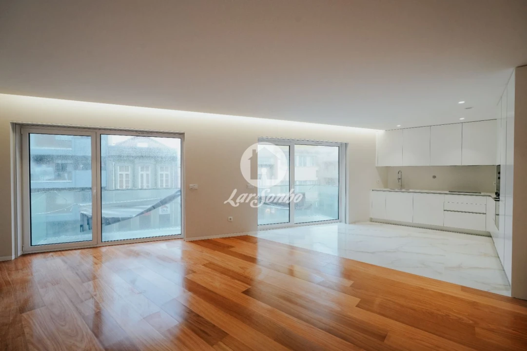 Apartamento T3 para Venda em Póvoa de Varzim, Beiriz e Argivai Foto 2