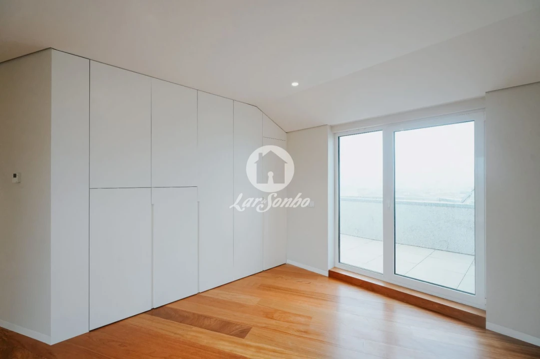 Apartamento T3 para Venda em Póvoa de Varzim, Beiriz e Argivai Foto 12