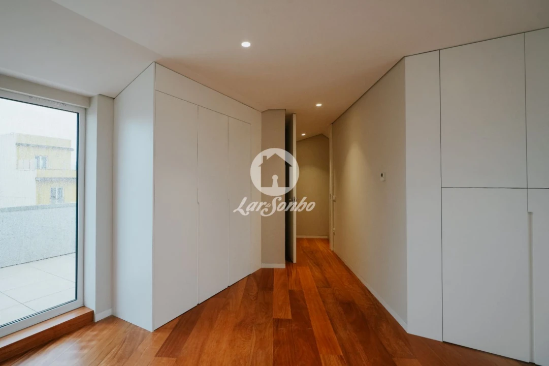 Apartamento T3 para Venda em Póvoa de Varzim, Beiriz e Argivai Foto 14