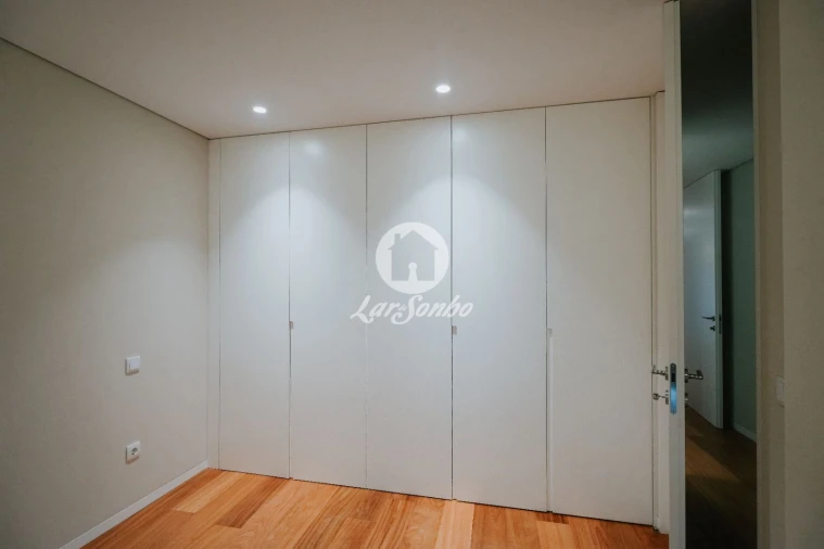 Apartamento T3 para Venda em Póvoa de Varzim, Beiriz e Argivai Foto 6