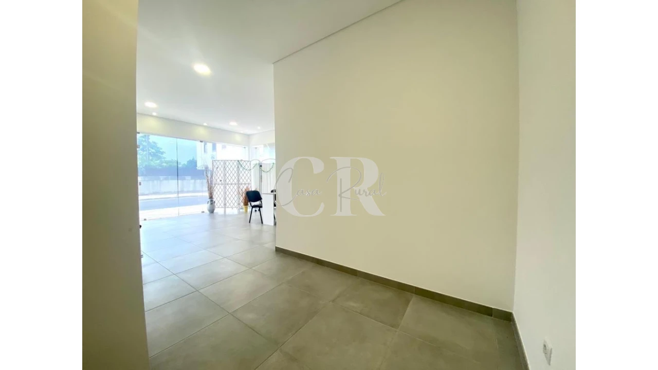 Loja para Arrendamento em Figueiró dos Vinhos e Bairradas Foto 5