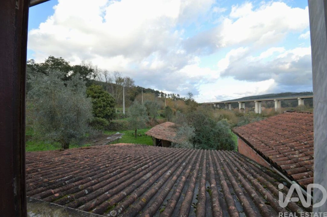 Moradia T3 para Venda em São Miguel, Santa Eufémia e Rabaçal Foto 9