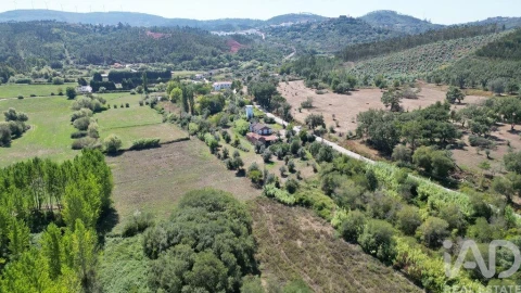 Moradia T3 para Venda em São Miguel, Santa Eufémia e Rabaçal