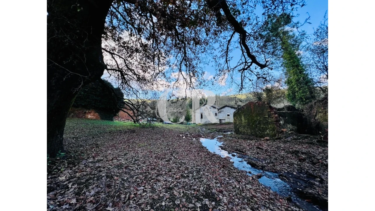 Quinta T2 para Venda em Castanheira de Pêra e Coentral Foto 9