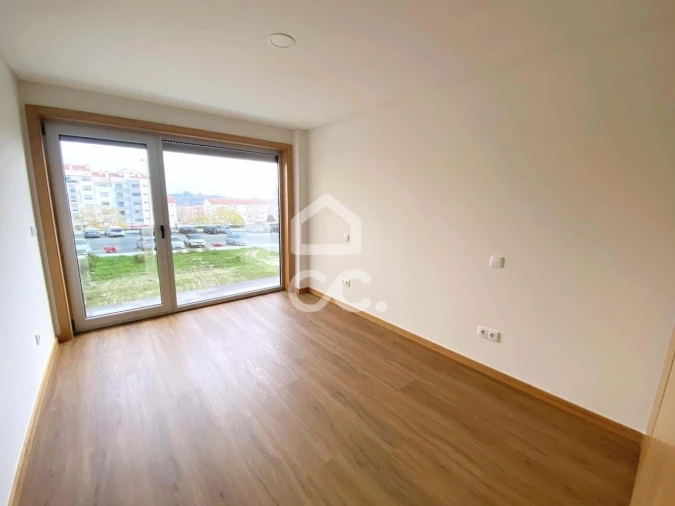 Negócio para Venda em Viseu Foto 24