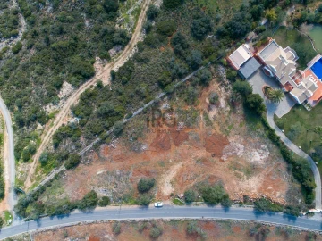 Terreno para Venda em Santa Barbara de Nexe