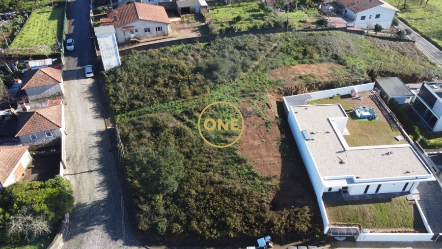 Terreno para Venda em Lamelas e Guimarei Foto 23