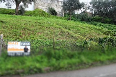 Terreno para Venda em Alverca do Ribatejo e Sobralinho