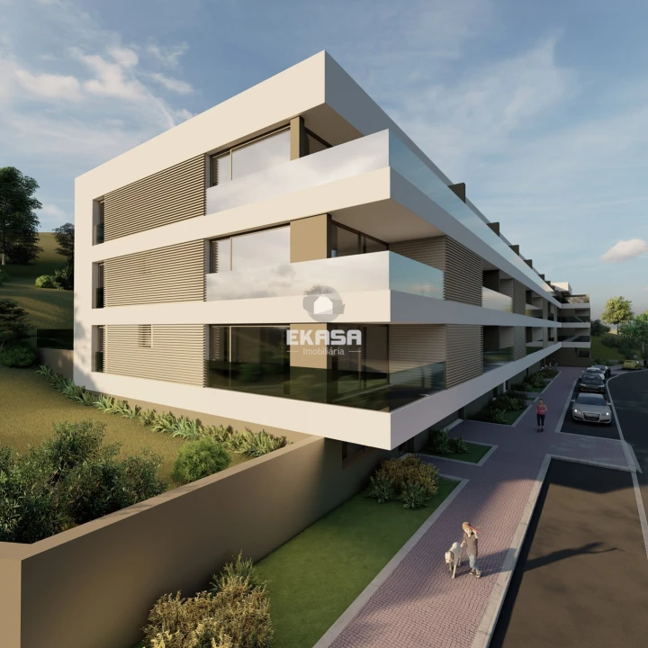 Apartamento T3 para Venda em Santa Maria de Lamas Foto 3