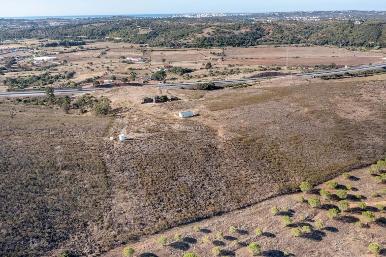 Terreno para Venda em Odiaxere Foto 8