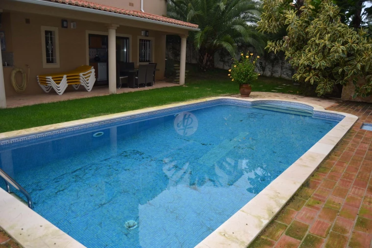 Moradia T3 para Venda em Lagos (São Sebastião e Santa Maria) Foto 33
