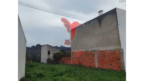 Terreno para Venda em Arneiro das Milhariças