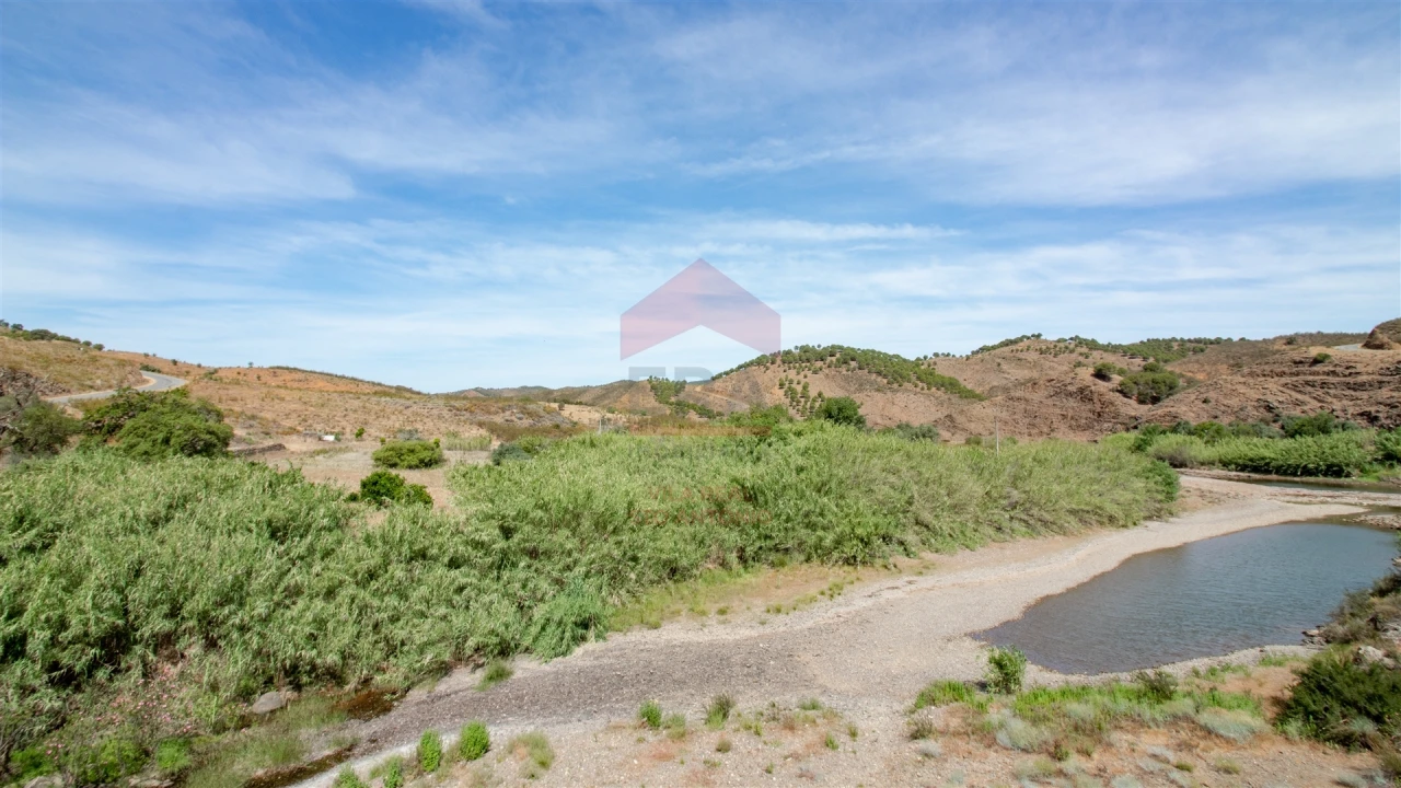Terreno Agricola ou Rústico para Venda em Vaqueiros Foto 2