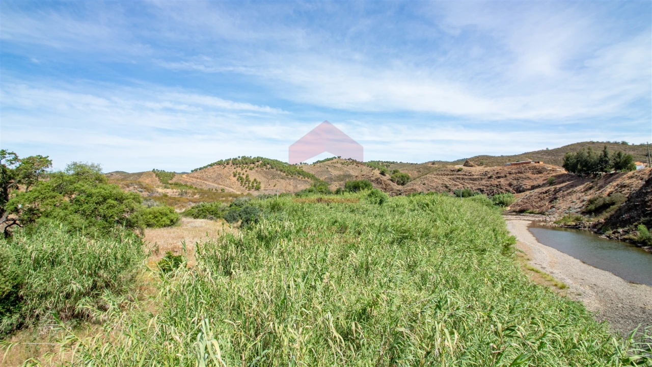 Terreno Agricola ou Rústico para Venda em Vaqueiros Foto 3