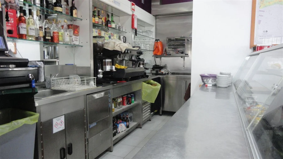 Loja para Venda em Vila Nova de Cacela Foto 3