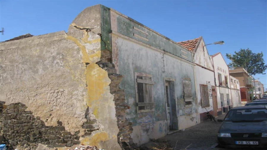Terreno para Venda em Vila Real de Santo Antonio Foto 2