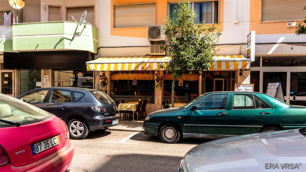 Negócio para Venda em Monte Gordo Foto 4