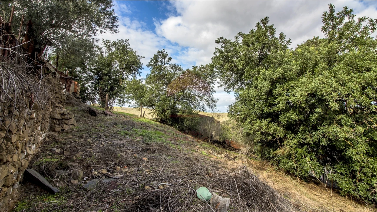 Moradia T0 para Venda em Odeleite Foto 4