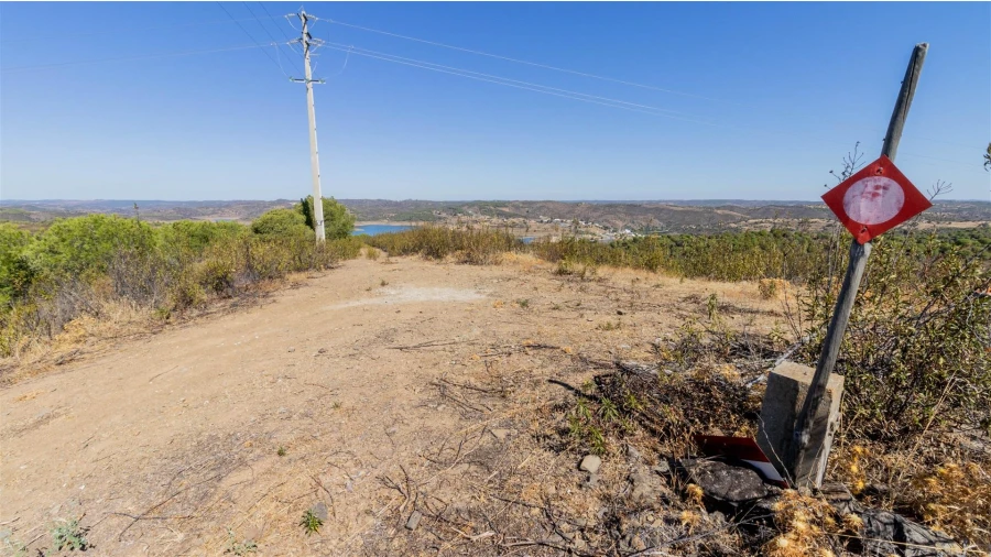 Terreno para Venda em Odeleite Foto 5