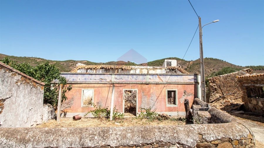 Moradia T0 para Venda em Vaqueiros Foto 2