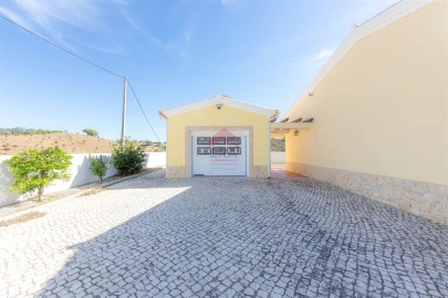 Moradia T4 para Venda em Castro Marim