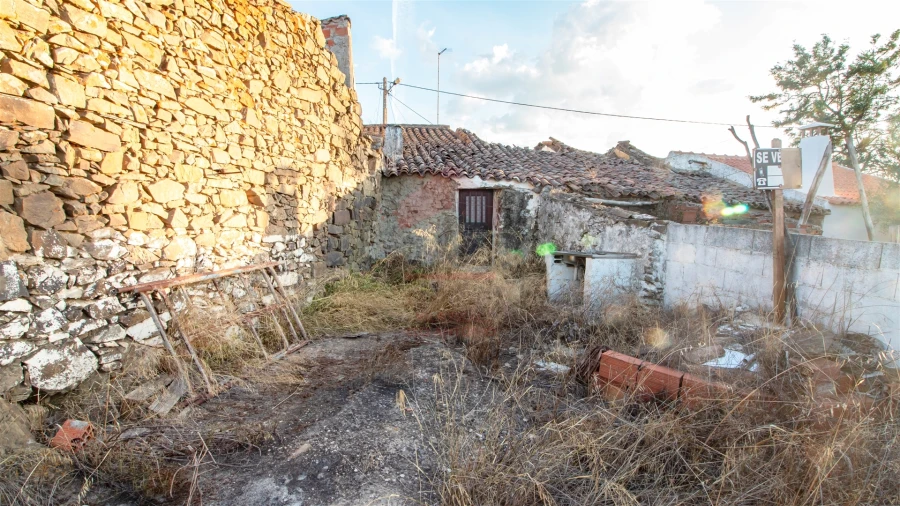 Moradia T0 para Venda em Alcoutim e Pereiro Foto 4