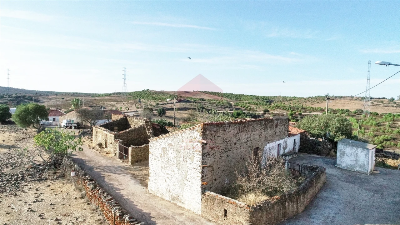 Terreno Misto para Venda em Alcoutim e Pereiro Foto 1