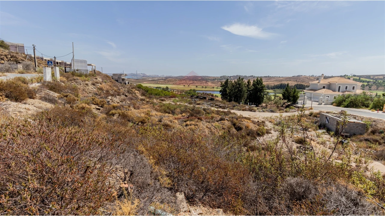 Terreno para Venda em Castro Marim Foto 1