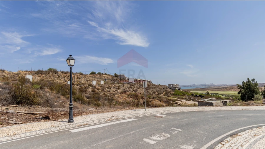 Terreno para Venda em Castro Marim Foto 2