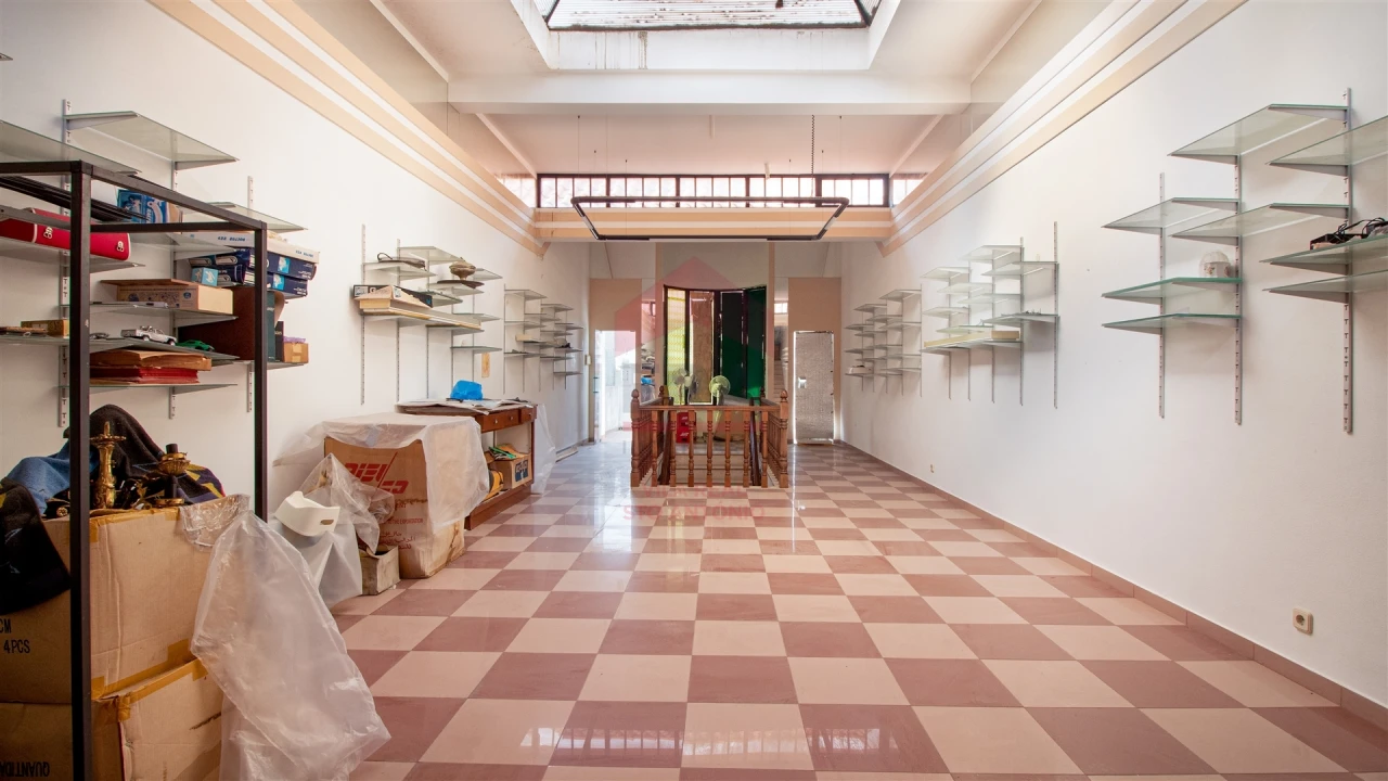 Loja para Venda em Vila Real de Santo Antonio Foto 8