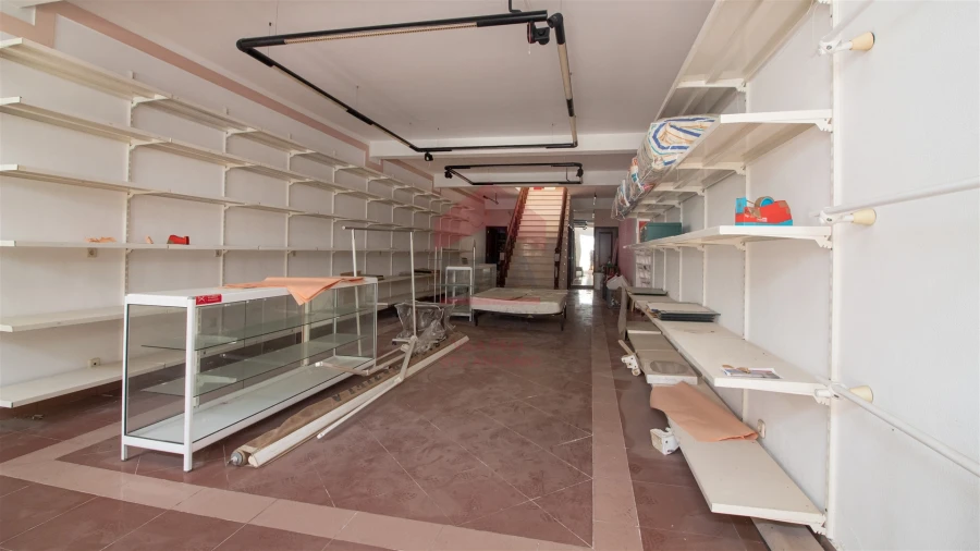 Loja para Venda em Vila Real de Santo Antonio Foto 5