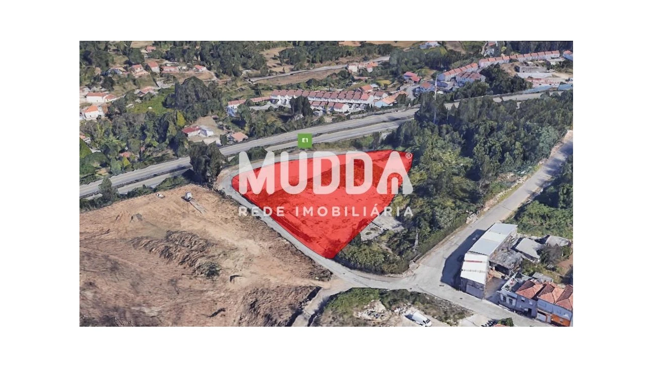 Terreno para Venda em Vilar de Andorinho Foto 4