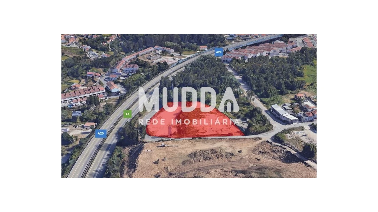 Terreno para Venda em Vilar de Andorinho Foto 5