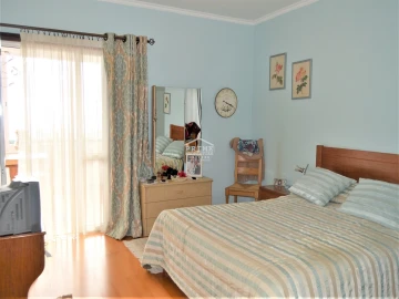 Apartamento T3 para Venda em Caniço