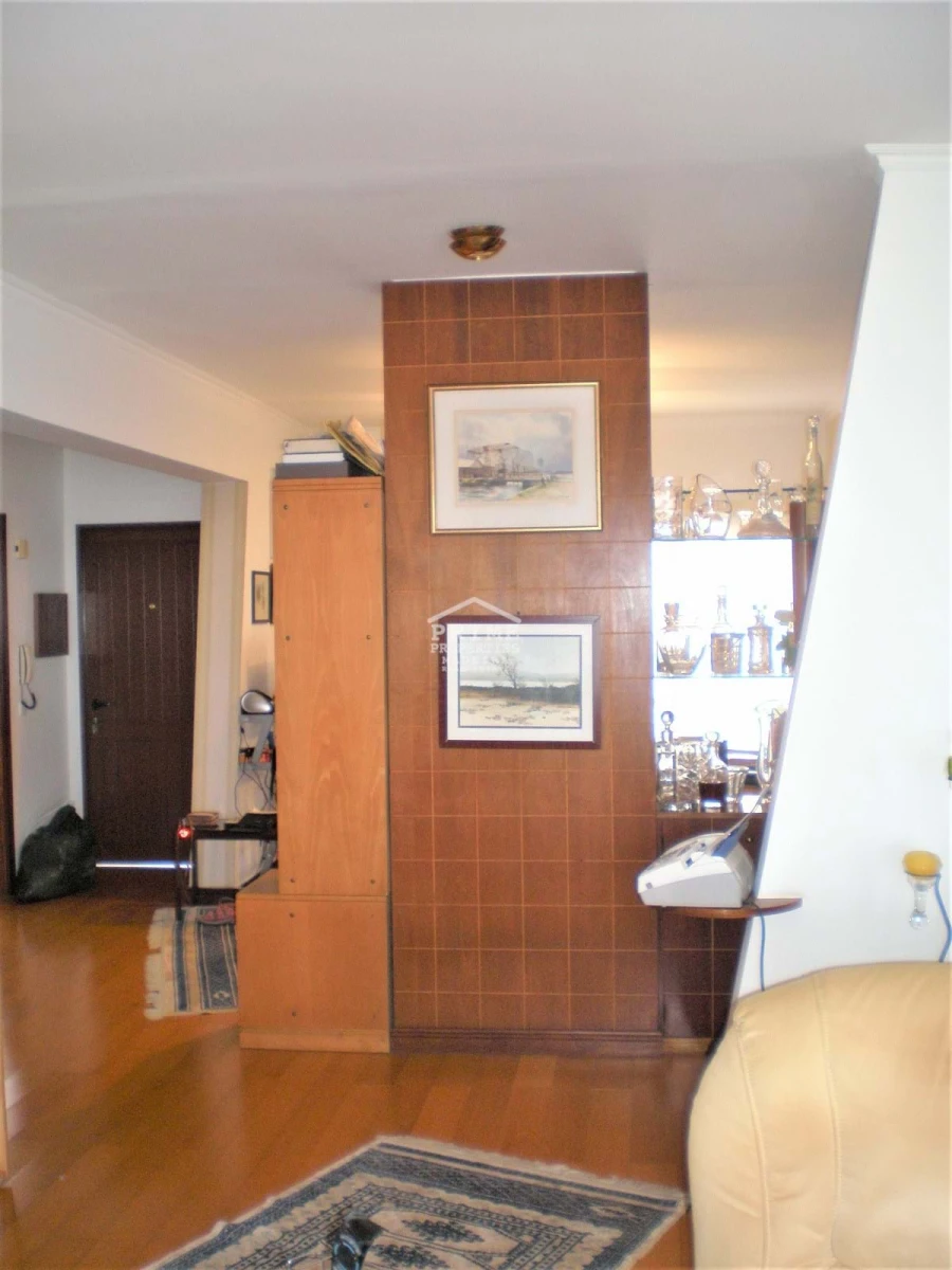 Apartamento T3 para Venda em Caniço Foto 8