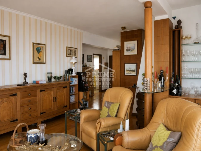 Apartamento T3 para Venda em Caniço Foto 4