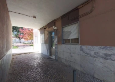 Apartamento T2 para Venda em Baixa da Banheira e Vale da Amoreira