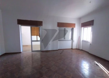Apartamento T2 para Venda em Baixa da Banheira e Vale da Amoreira