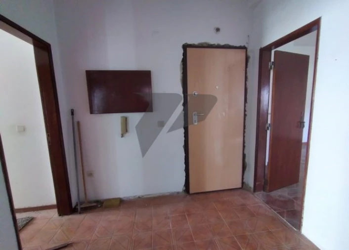 Apartamento T2 para Venda em Baixa da Banheira e Vale da Amoreira Foto 4