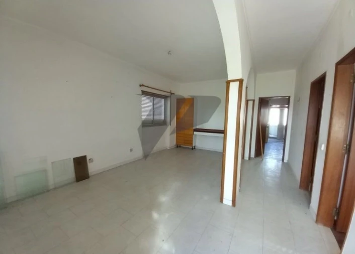 Moradia T2 para Venda em São Francisco Foto 4