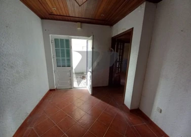 Moradia T3 para Venda em São Francisco