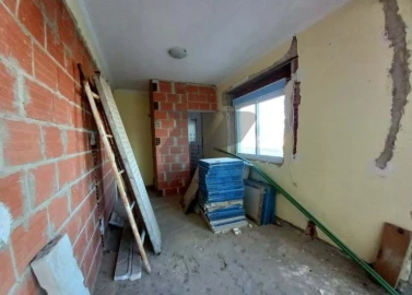 Apartamento T4 para Venda em Laranjeiro e Feijó